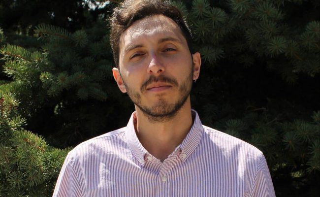 רומן איסקוב