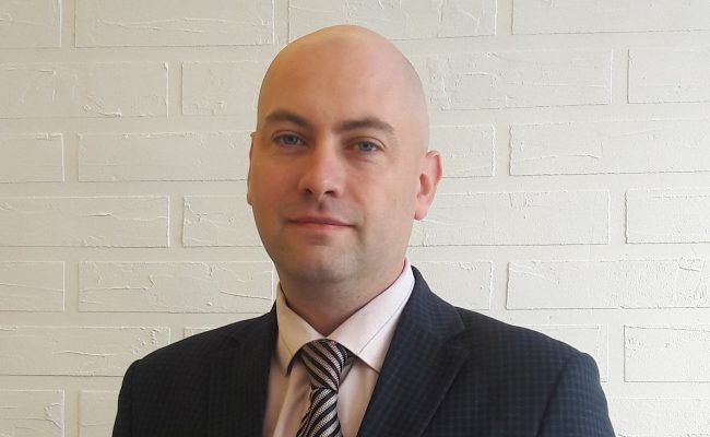 רוני אמסטרדמסקי